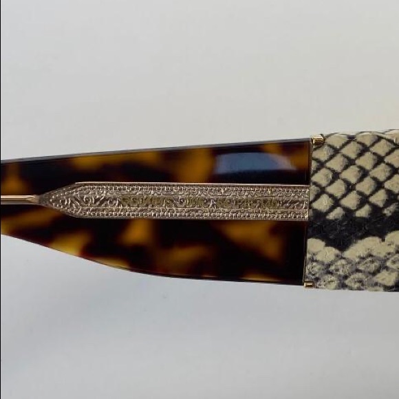 New Authentic- Gucci pink GG0484s 006 Oversized Square Sunglasses - Picture 16 of 16